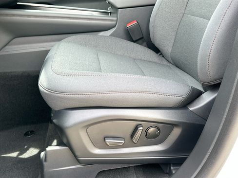 New 2026 Ford Explorer Active RWD image 14