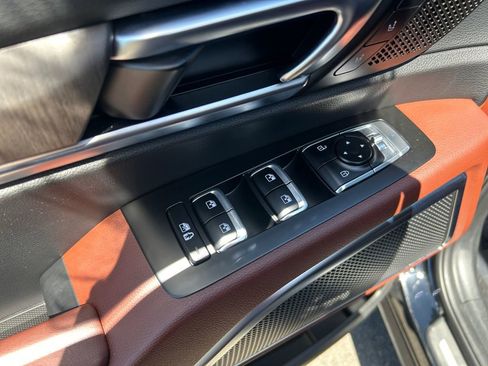 Used 2023 Kia Telluride SX Prestige image 23