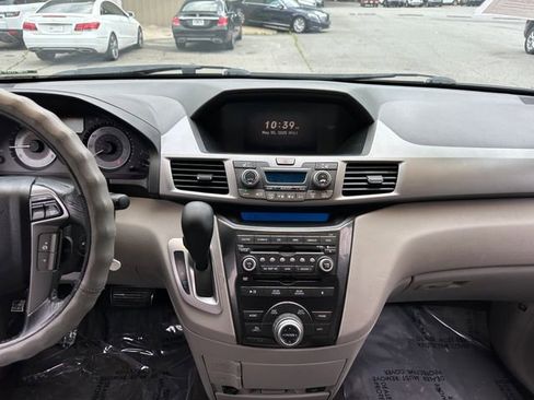 Used 2012 Honda Odyssey Touring image 16