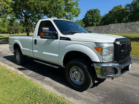 Used 2016 Ford F250 XL w/ Power Equipment Group AWD/4WD image 18
