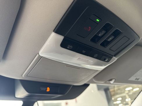 New 2026 Nissan Pathfinder SL AWD/4WD image 16