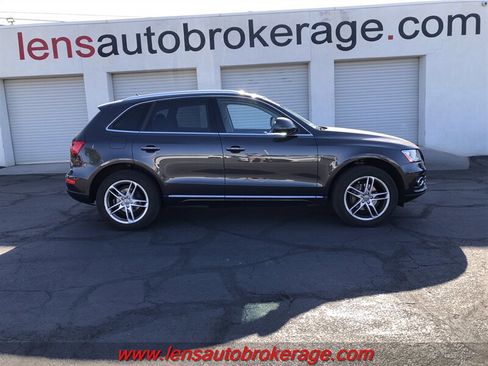 Used 2015 Audi Q5 2.0T Premium Plus w/ Technology Package AWD/4WD image 1