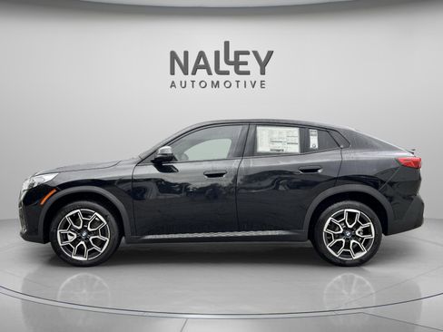 Used 2026 BMW X2 xDrive28i w/ Technology Package image 3