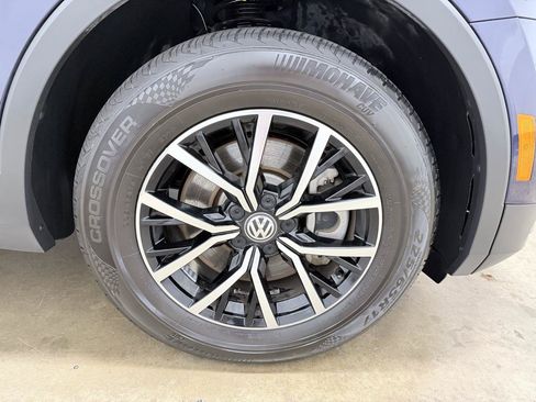 Used 2021 Volkswagen Tiguan S AWD/4WD image 11