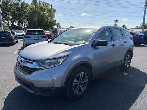 Used 2019 Honda CR-V LX image 3