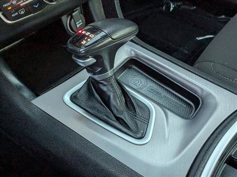 Used 2023 Dodge Charger SXT image 12