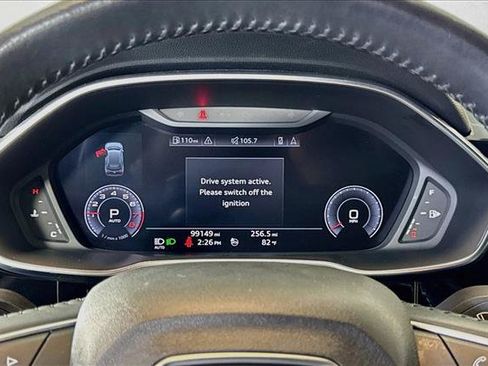 Used 2020 Audi Q3 2.0T Premium Plus w/ Premium Plus Package AWD/4WD image 12