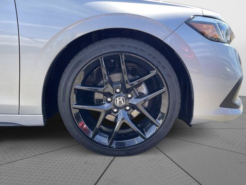 Used 2023 Honda Civic Sport image 21