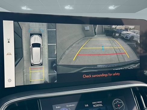 New 2026 Lexus LX 600 4WD w/ Luxury Package image 21