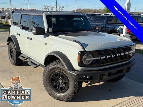 Certified 2023 Ford Bronco Wildtrak image 4