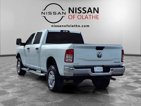 Used 2024 RAM 2500 Tradesman w/ Chrome Appearance Group AWD/4WD image 3