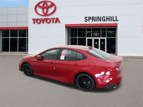 New 2026 Toyota Camry SE image 4