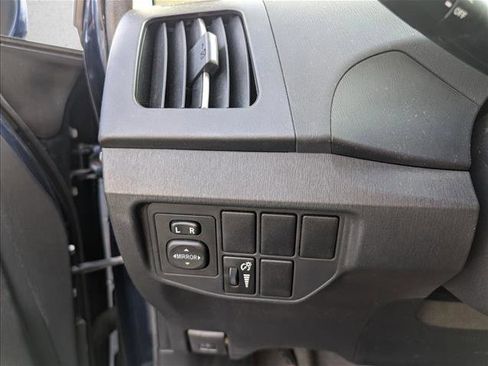Used 2015 Toyota Prius Three image 8