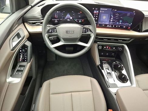 New 2025 Audi Q5 Premium Plus image 7