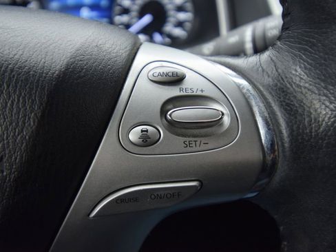 Used 2018 Nissan Murano SL w/ Moonroof Package image 42