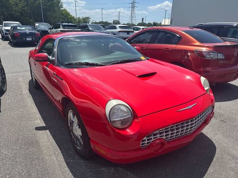 Used 2003 Ford Thunderbird RWD image 5