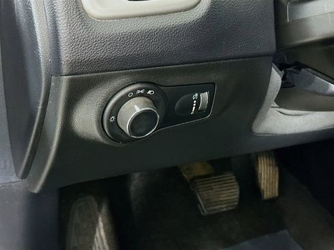 Used 2017 Jeep Compass Sport FWD image 18