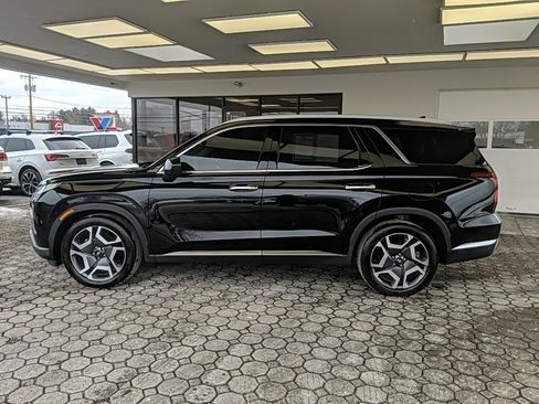Used 2023 Hyundai Palisade Limited image 9