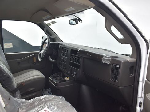 New 2025 Chevrolet Express 2500 w/ Driver Convenience Package RWD image 9