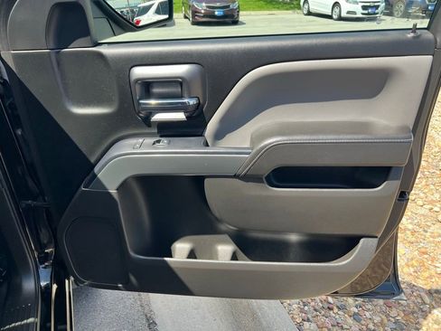 Used 2018 Chevrolet Silverado 1500 LT w/ LT Eassist Package AWD/4WD image 25