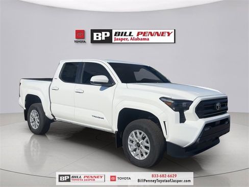 New 2025 Toyota Tacoma SR5 image 7