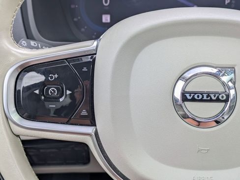 Used 2023 Volvo XC90 B6 Plus AWD/4WD image 15
