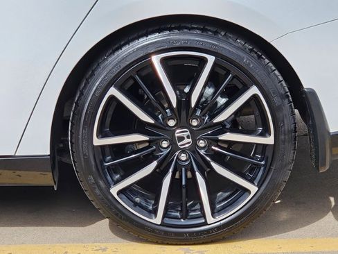 Used 2024 Honda Accord Touring image 25