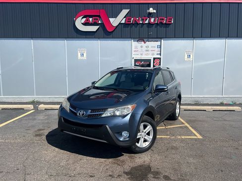 Used 2014 Toyota RAV4 XLE image 1