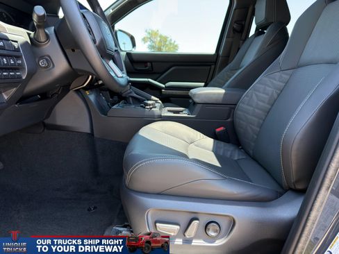 Used 2025 Toyota 4Runner TRD Off-Road Premium w/ Tow Technology Package AWD/4WD image 20