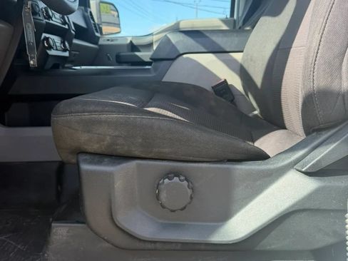 Used 2019 Ford F150 XL w/ Equipment Group 101A Mid AWD/4WD image 12