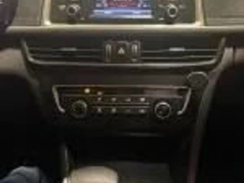 Used 2016 Kia Optima LX FWD image 14