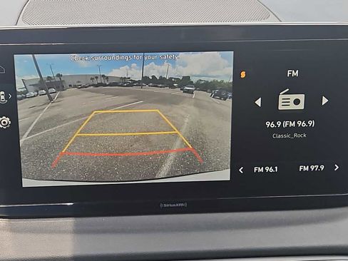 Used 2023 Hyundai Santa Fe SEL FWD image 23