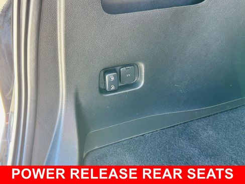 Used 2024 Ford Edge SEL w/ Convenience Package AWD/4WD image 12