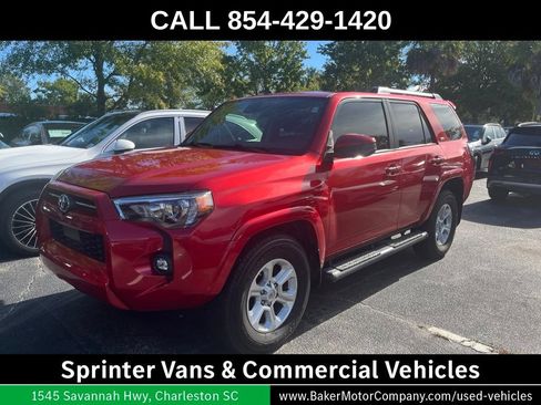 Used 2021 Toyota 4Runner SR5 RWD image 1
