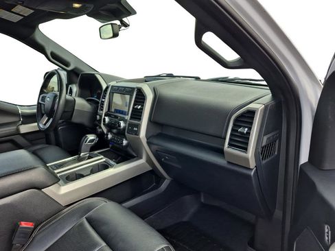 Used 2020 Ford F150 Lariat w/ Equipment Group 502A Luxury AWD/4WD image 28