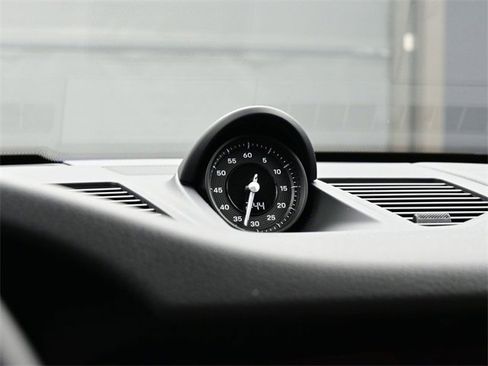 Used 2025 Porsche 911 Carrera image 12