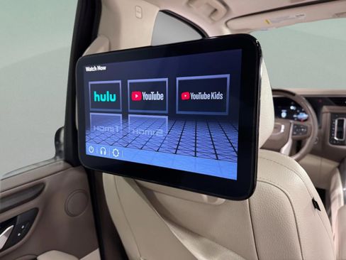 Used 2023 GMC Yukon Denali w/ Denali Reserve Package image 13