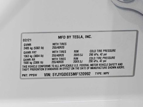 Used 2021 Tesla Model Y Long Range image 29