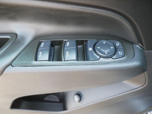 Used 2024 Chevrolet Equinox LT AWD/4WD image 20