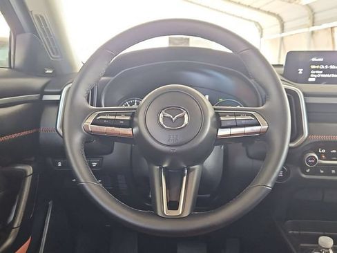 Certified 2025 MAZDA CX-50 Meridian Edition w/ Apex Package AWD/4WD image 12