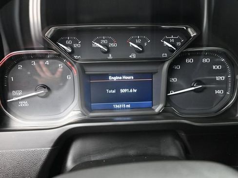 Used 2021 GMC Sierra 1500 SLT AWD/4WD image 4