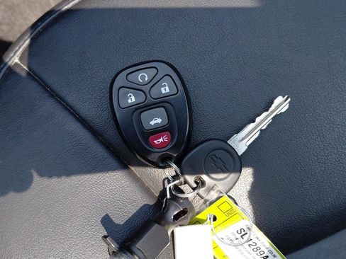 Used 2014 Chevrolet Impala LTZ FWD image 39