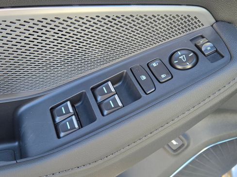 New 2026 Acura MDX SH-AWD image 29