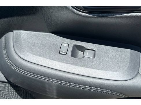 Used 2027 Honda HR-V LX image 22