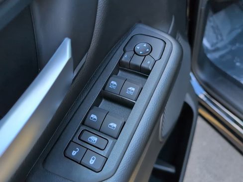 New 2025 RAM 1500 Tradesman image 18