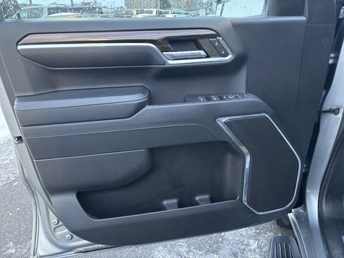 Used 2023 Chevrolet Silverado 1500 LT w/ Z71 Off-Road Package image 15