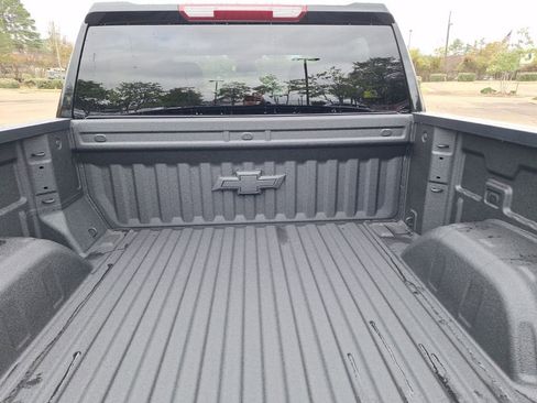 New 2026 Chevrolet Silverado 1500 Custom Trail Boss w/ Turbomax Blackout Package image 7