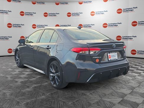 Used 2023 Toyota Corolla SE w/ Carpet Mat Package (TMS) image 5
