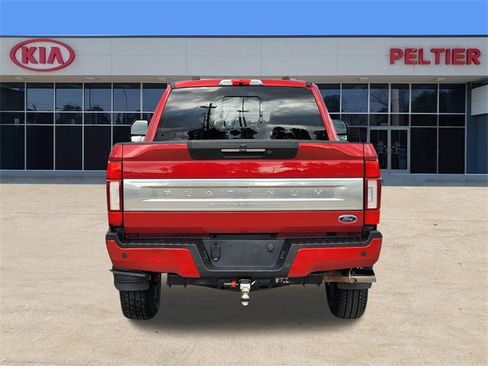 Used 2022 Ford F250 Platinum image 5