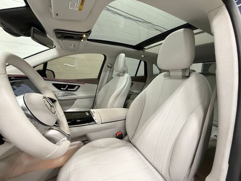 Used 2023 Mercedes-Benz EQE 350+ 4MATIC SUV w/ Exclusive Trim Package image 31